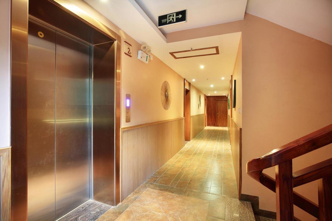 Blue Sky Hotel 阳朔 外观 照片